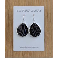 BAOBAB COLLECTIONS | Precious Hook Earring - Gold - Sliced