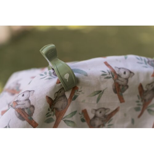 Emotion &amp; KIds | Koala Muslin Wrap &amp; Sage Pram Clip Set