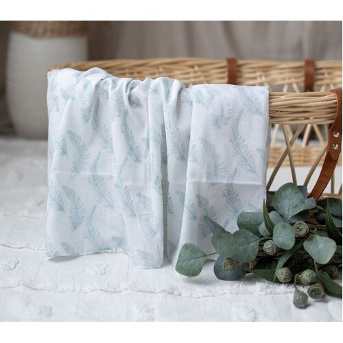 Emotion &amp; KIds | Grey Feather Muslin &amp; Grey and White Pram Clip Set