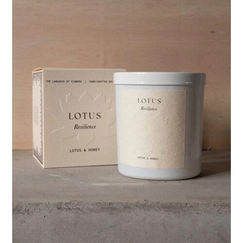 STUDIO SOL I Lotus Candle | Resilience