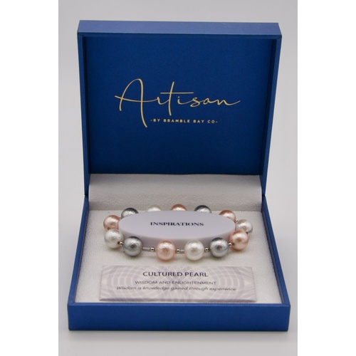 CRYSTAL CARVINGS | Blush Pink Shell Pearl Bracelet (12mm bead)